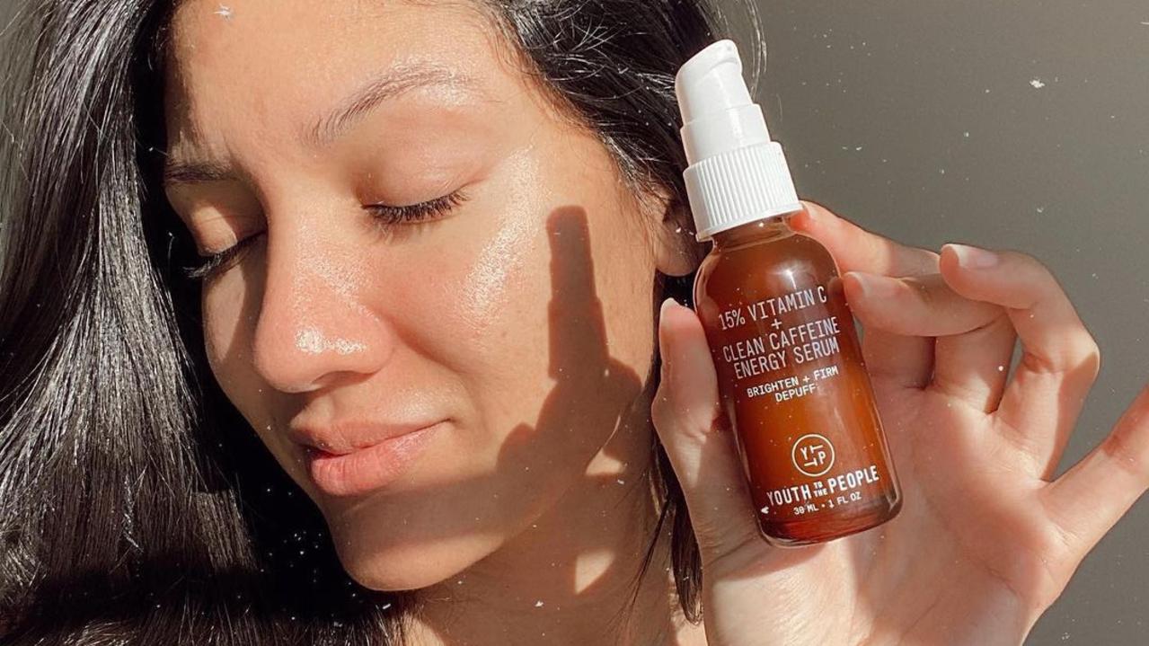 Why Is Antioxidant-Infused Face Serum Like Vitamin C So Popular? Know This